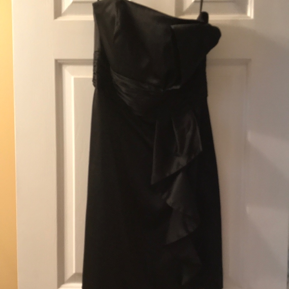 Black strapless dress
